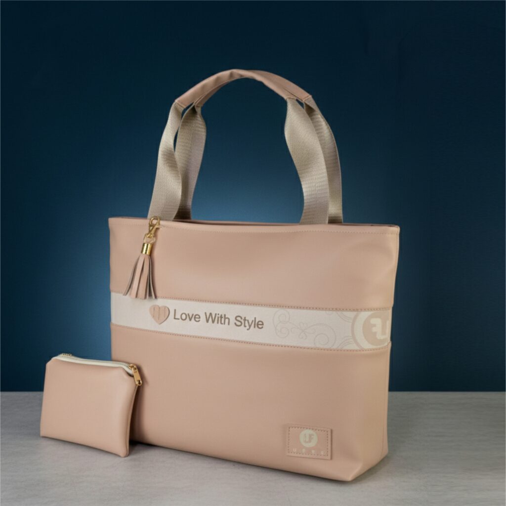 CARTERA CON NECESER VALENTE